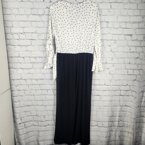 Emma & Michelle Size M Polka Dot Wrap Top Jumpsuit - Picture 4 of 6